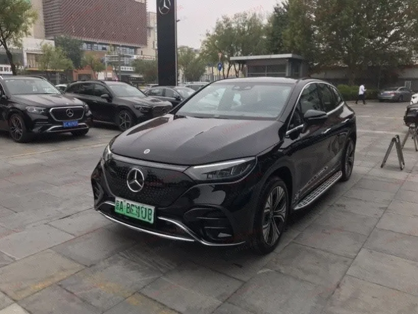 Mercedes Benz 2024 EQE SUV 500 4MATIC EQE SUV 500 4MATIC Deluxe Edition Automatic - View 1