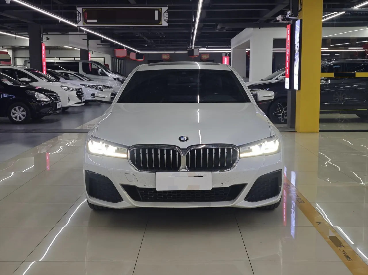 BMW 5 Series 2022 525Li 2.0T M Sports Suit Automatic Gear 2