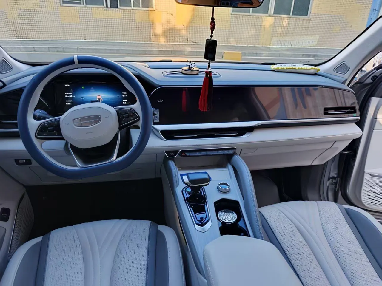 Geely 2024 XingyueL (Monjaro) Zhiqing 1.5T Xinghe Edition Automatic Gear 3
