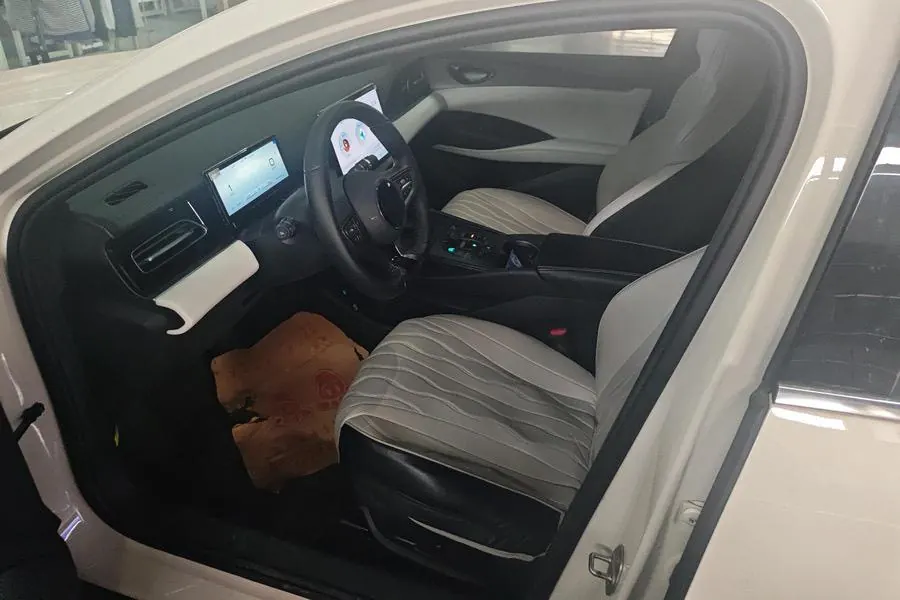 BYD 2024 seal 06 DM-i 1.5 stepless 80KM noble automatic gear 3