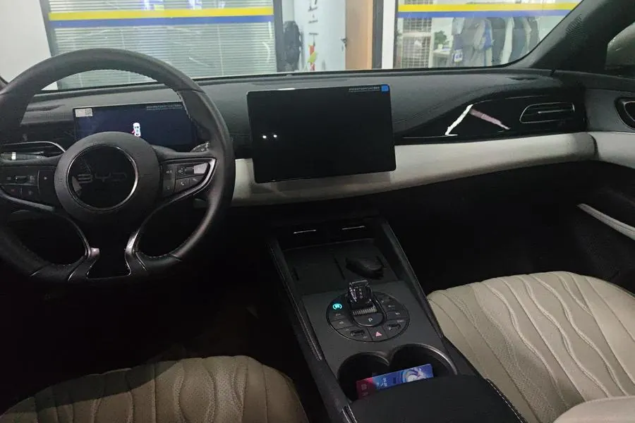 BYD 2024 seal 06 DM-i 1.5 stepless 80KM noble automatic gear 4