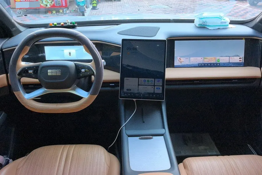 Geely Galaxy 2024 L7 1.5T Longteng Edition 115km PLUS Automatic Gear 6