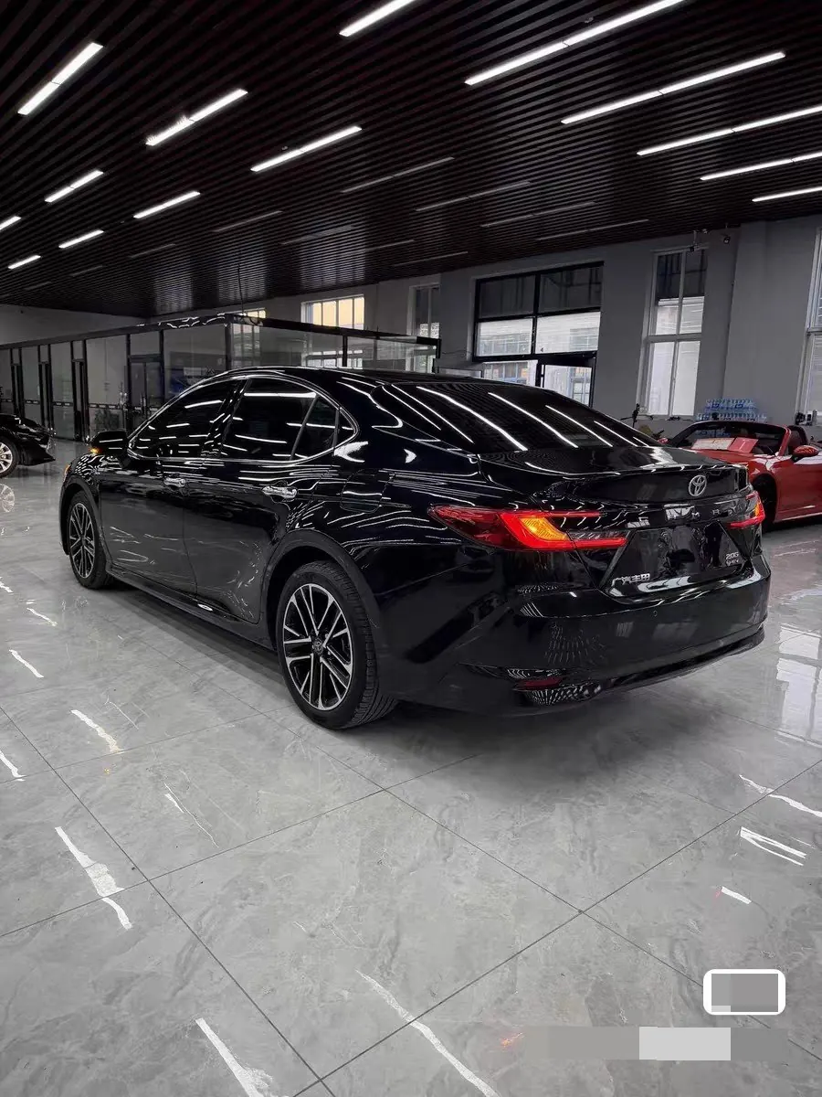 Toyota 2024 Camry Dual Engine 2.0HG Stepless Premium Edition Automatic Gear 5
