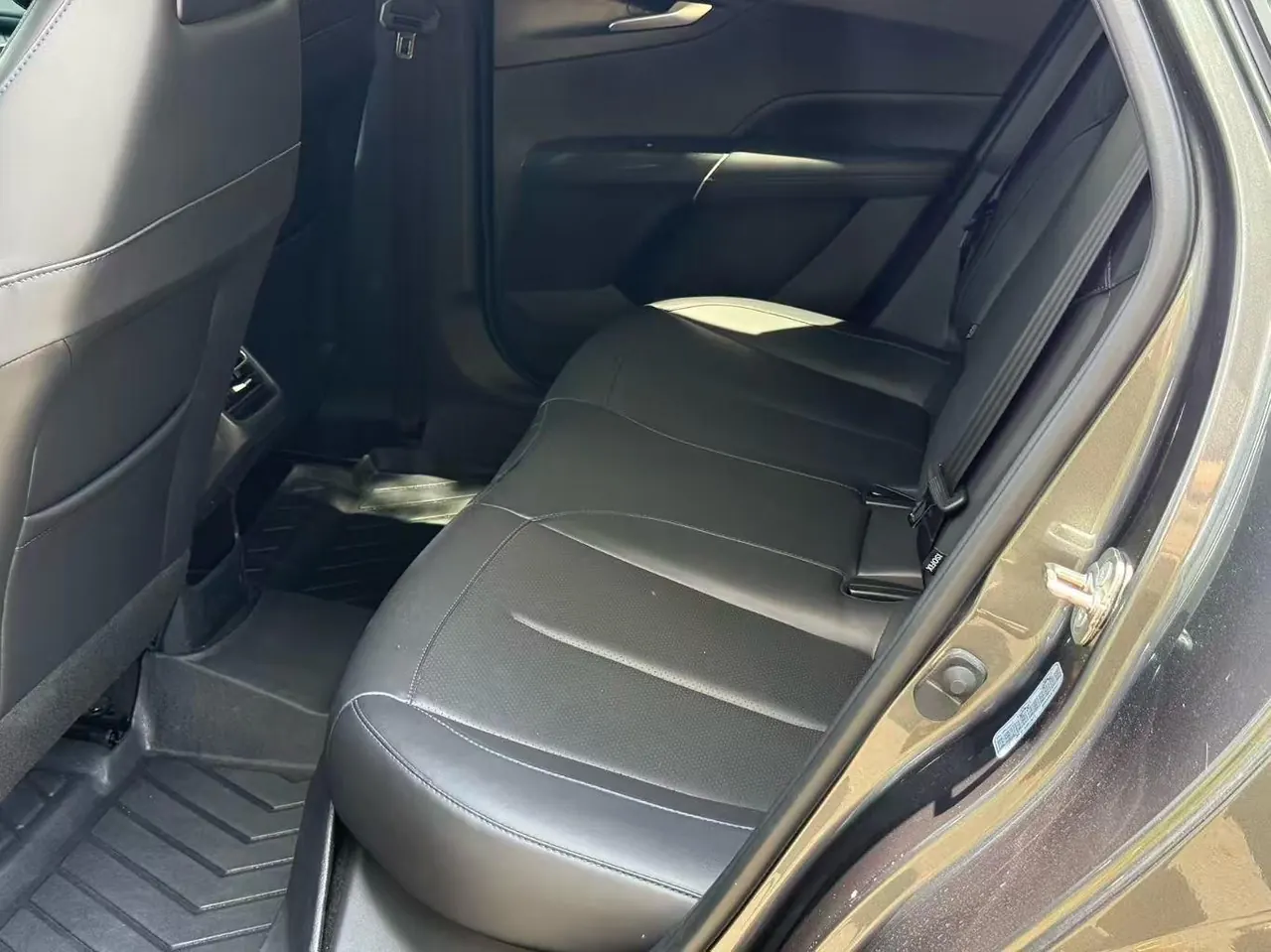 ChangAn 2024 Yidong 1.5TGDI Honorable Automatic Gear 5