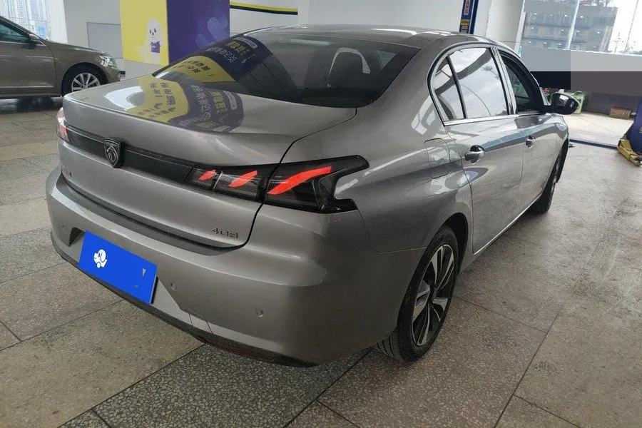 Peugeot 2022 408 1.6T Light Edition Automatic Gear 2
