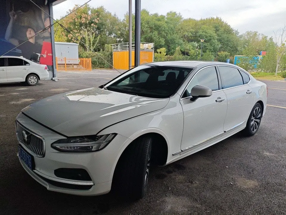 Volvo 2021 S90 48V 2.0T B5 Zhiyuan Deluxe Edition Automatic Gear - View 1