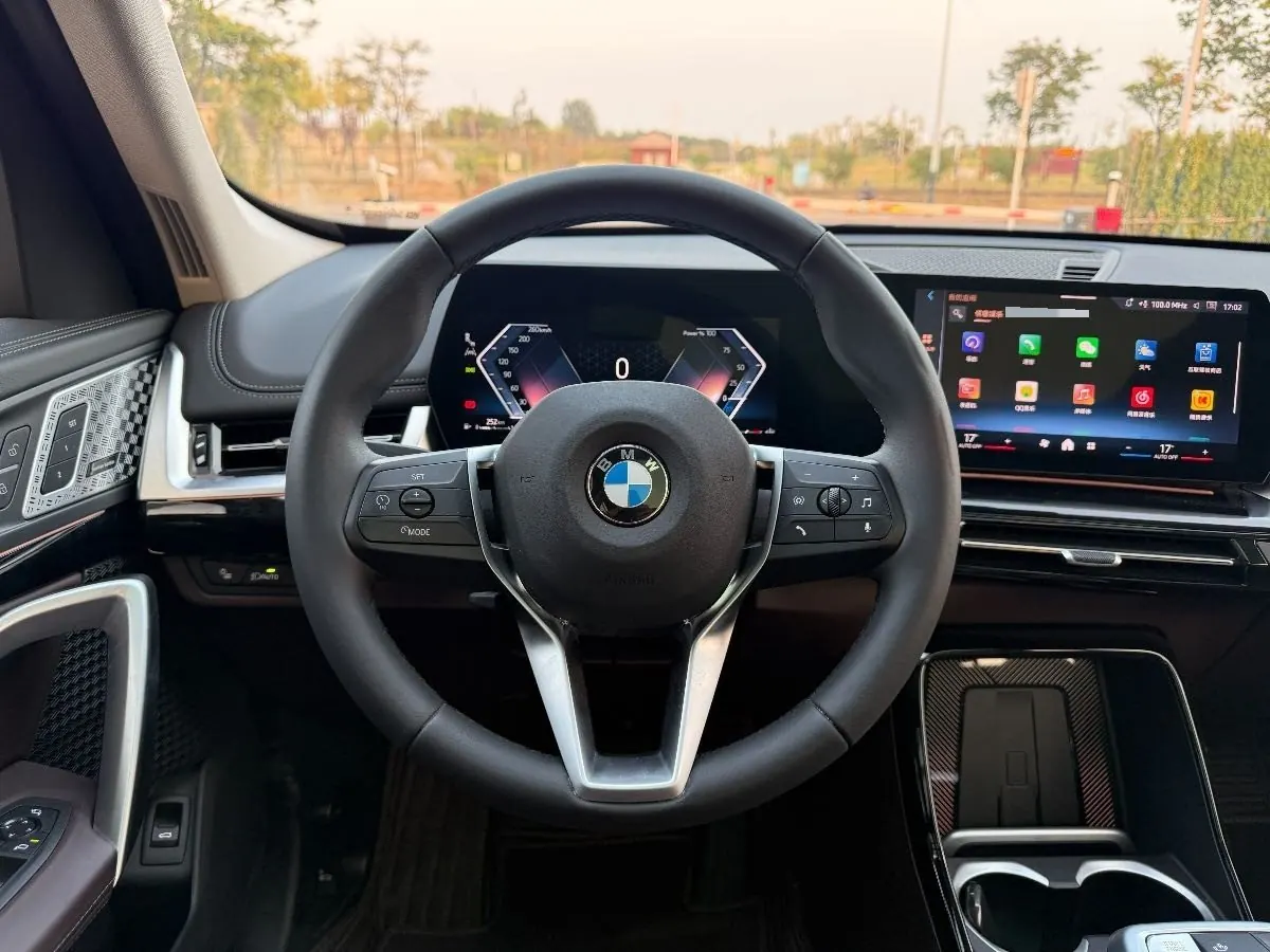 BMW 2024 X1 sDrive25Li 2.0T X design set automatic gear 7