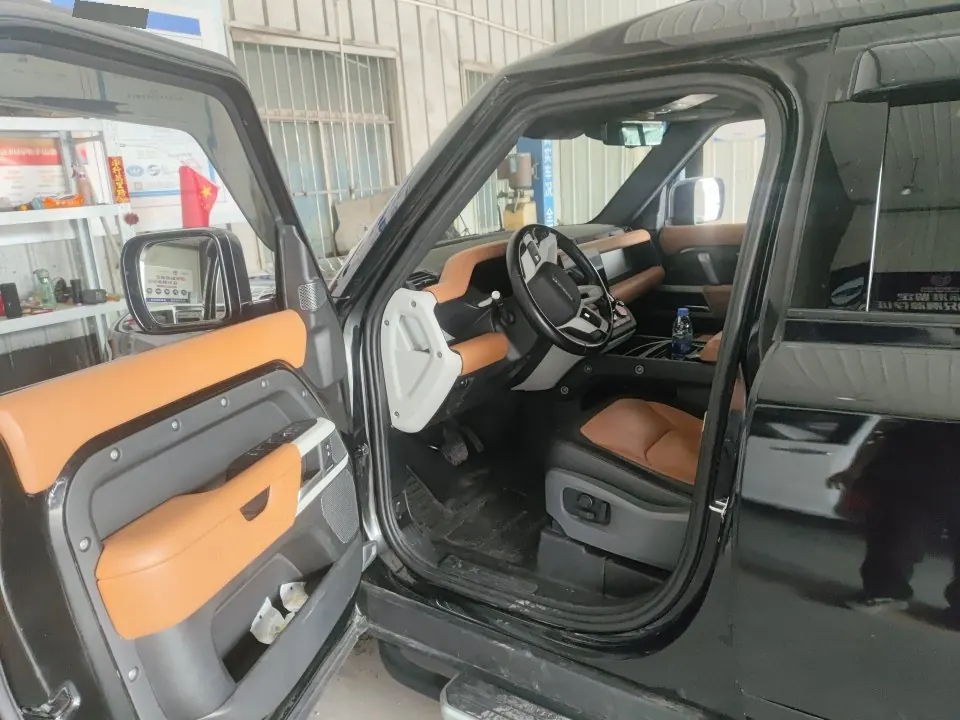 Land Rover Guard (Imported) 2022 Guard 110 48V 3.0T P400 X-DYNAMIC HSE Automatic Gear 6