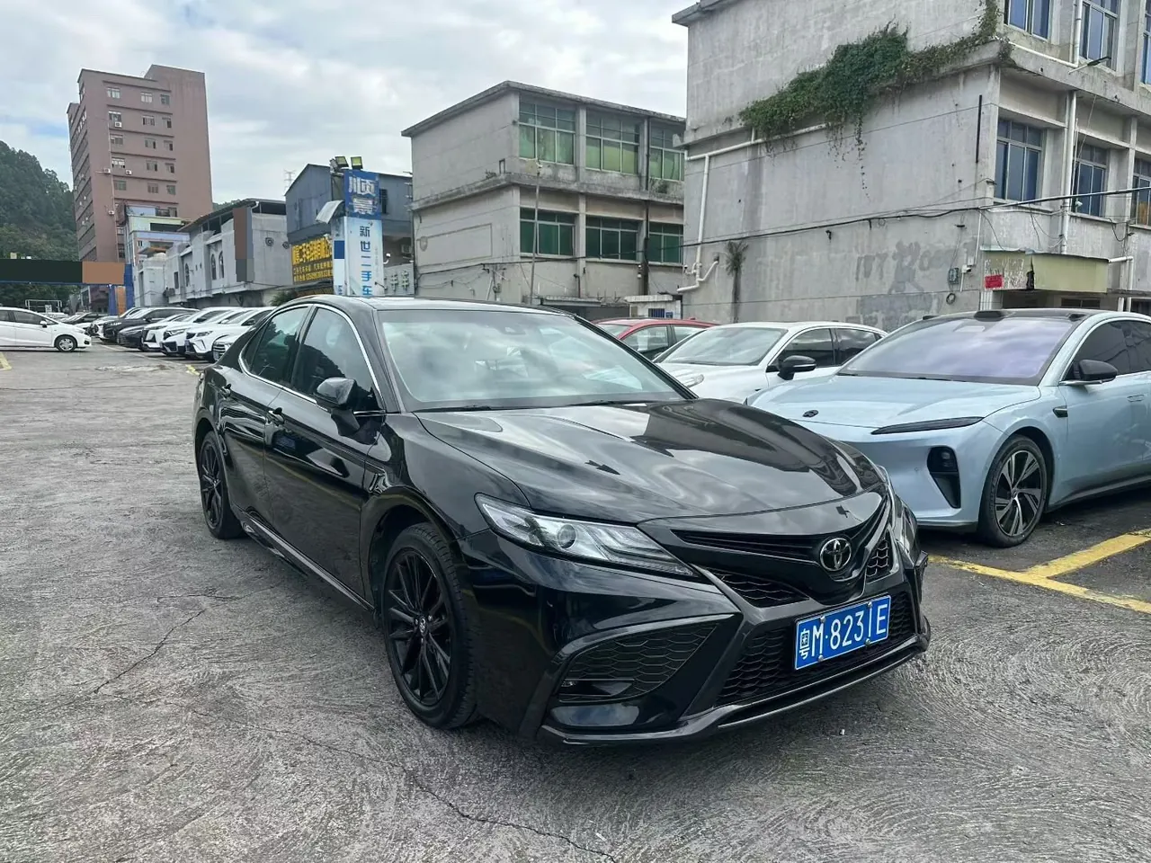 Toyota 2022 Camry 2.0S Stepless Knight Edition Automatic Gear 3