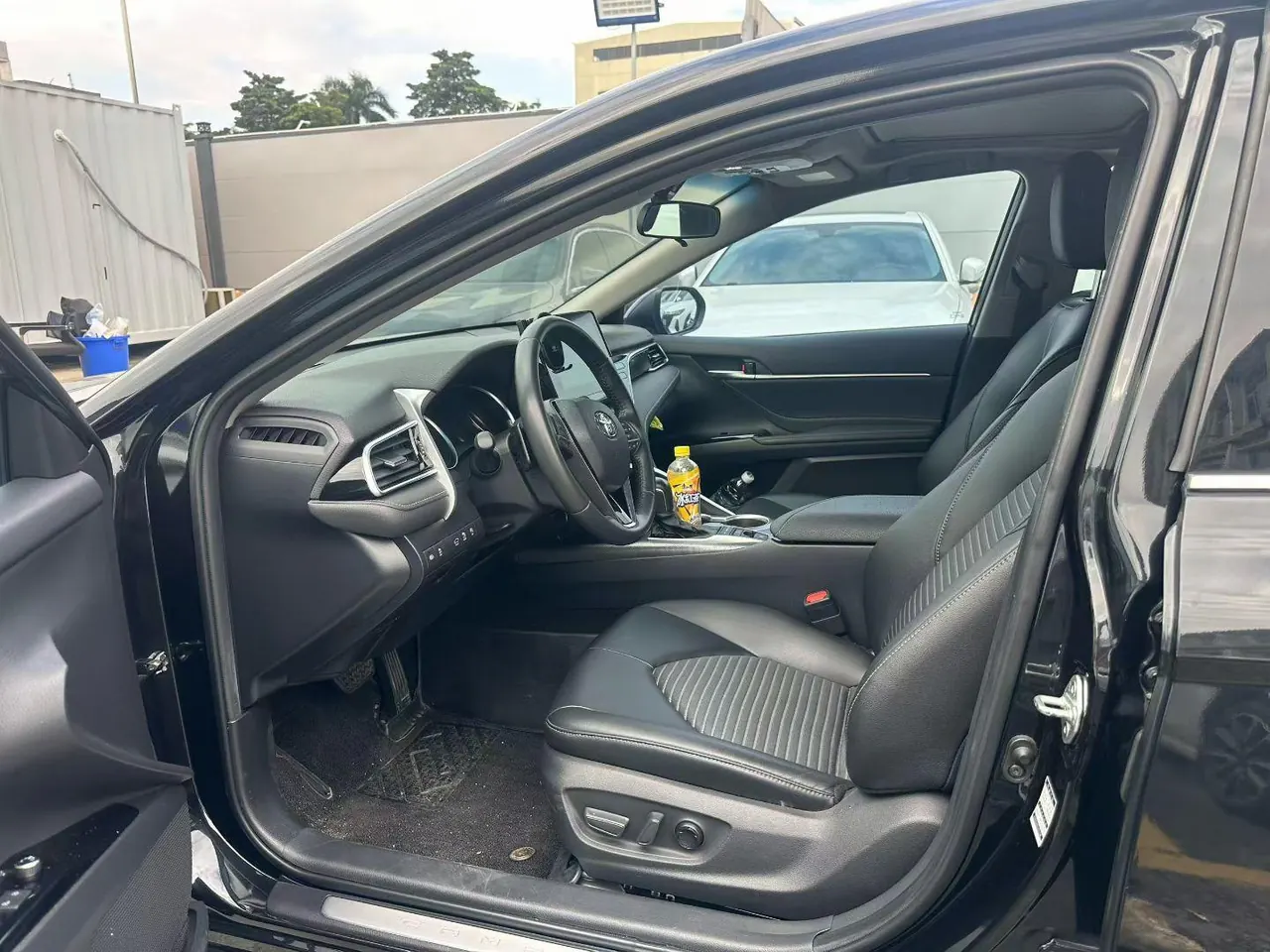 Toyota 2022 Camry 2.0S Stepless Knight Edition Automatic Gear 4