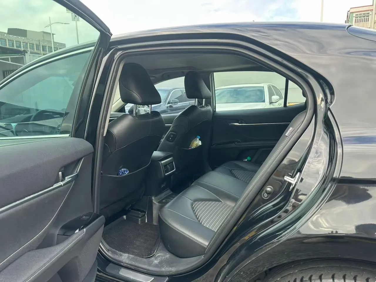 Toyota 2022 Camry 2.0S Stepless Knight Edition Automatic Gear 5