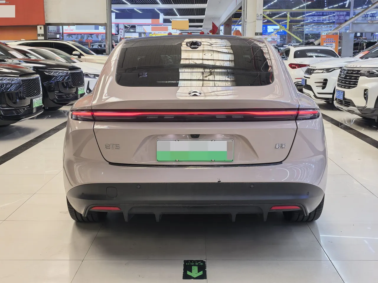 NIO 2024 ET5 75kWh automatic gear 6