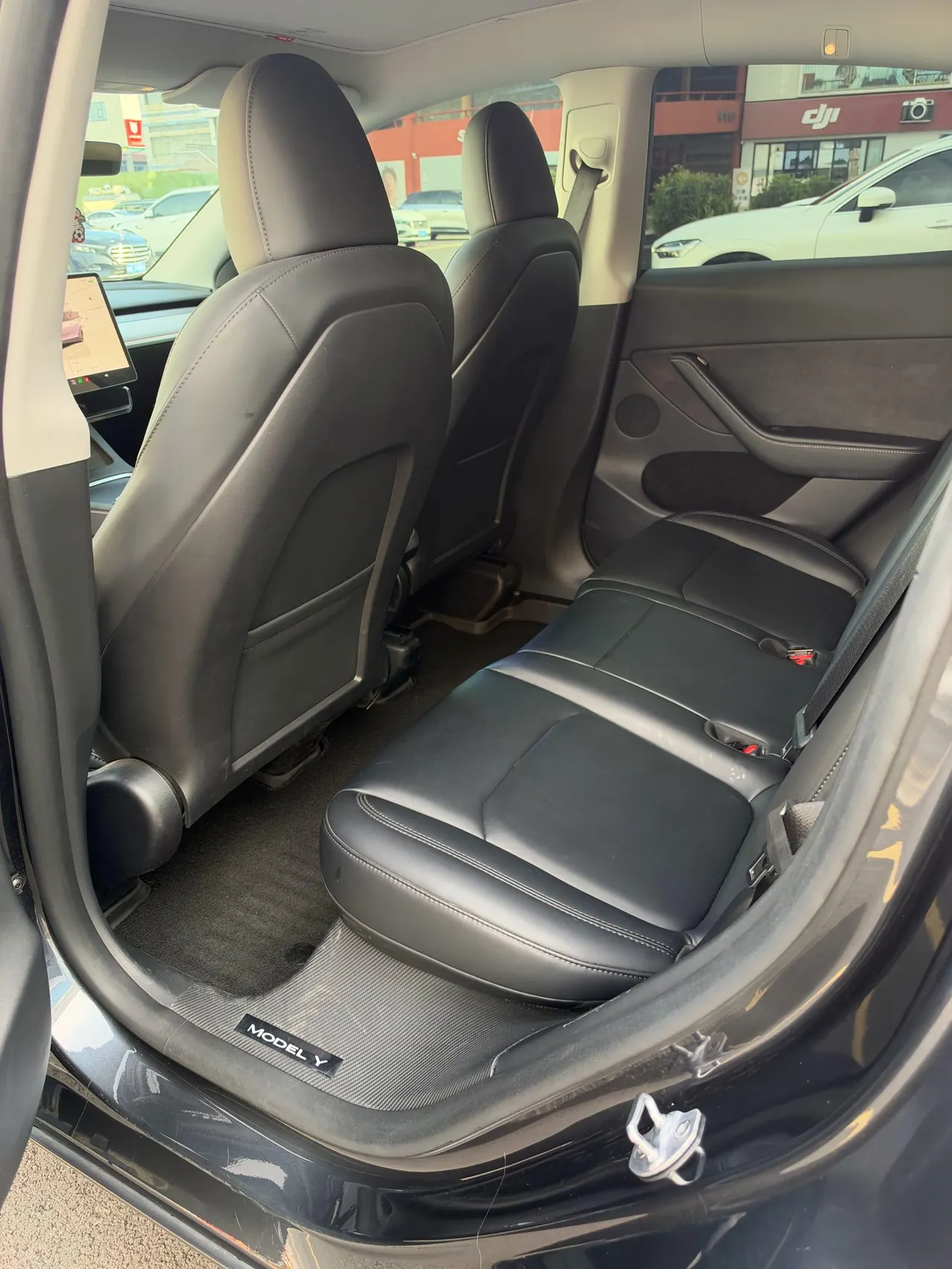 Tesla 2024 Model Y rear-wheel drive version automatic transmission 5