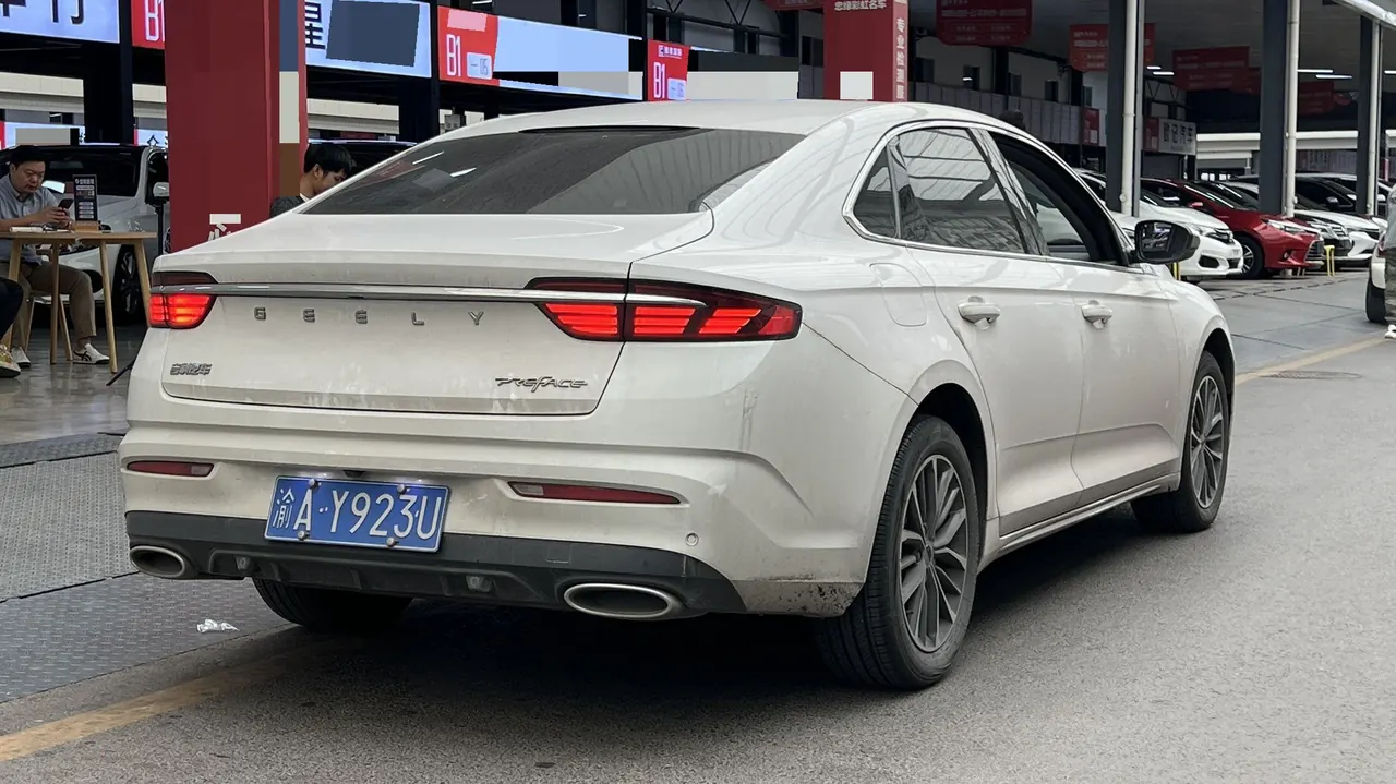 Geely 2021 xingrui 2.0T luxury automatic gear 4