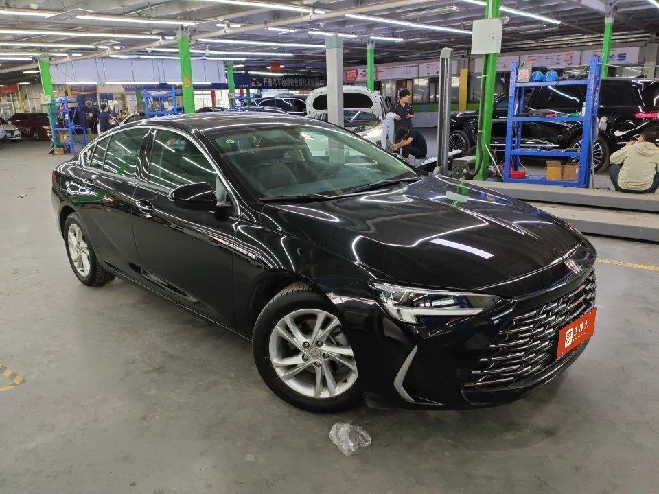 Buick 2024 Regal 1.5T 25T Super Edition Automatic Gear 3