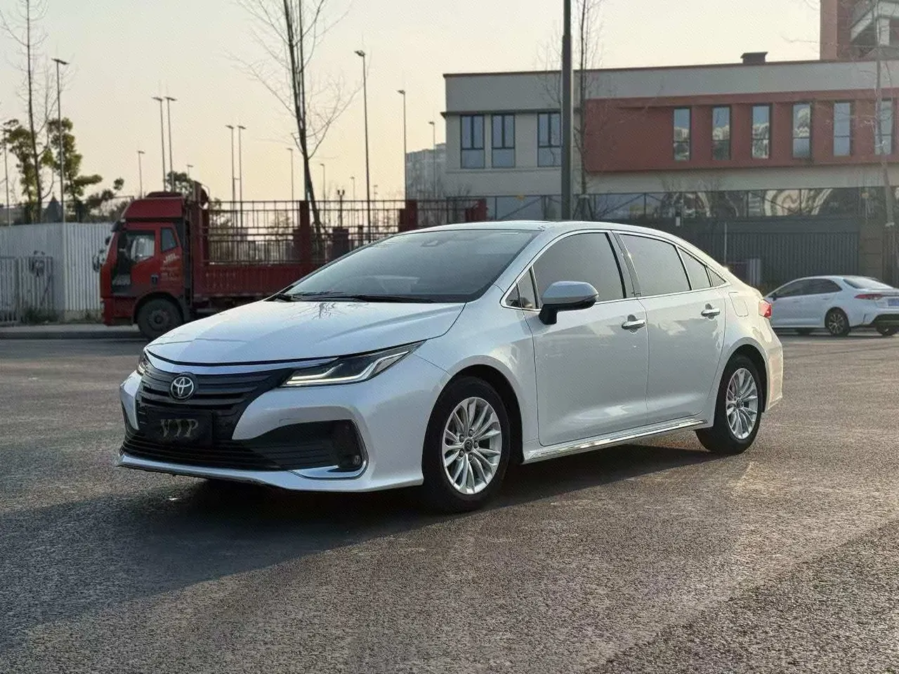 Toyota 2021 Asian Lion 2.0 Stepless Premium Edition Automatic Transmission - View 1