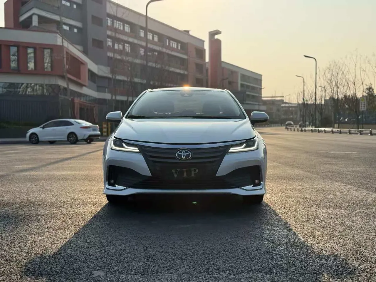 Toyota 2021 Asian Lion 2.0 Stepless Premium Edition Automatic Transmission 2