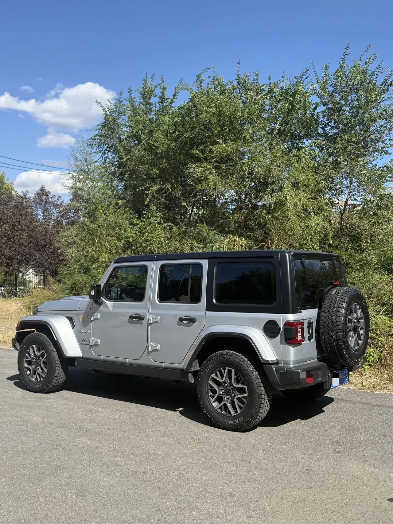 Jeep herdsman (imported) 2024 herdsman 2.0T Sahara four-door automatic gear 4