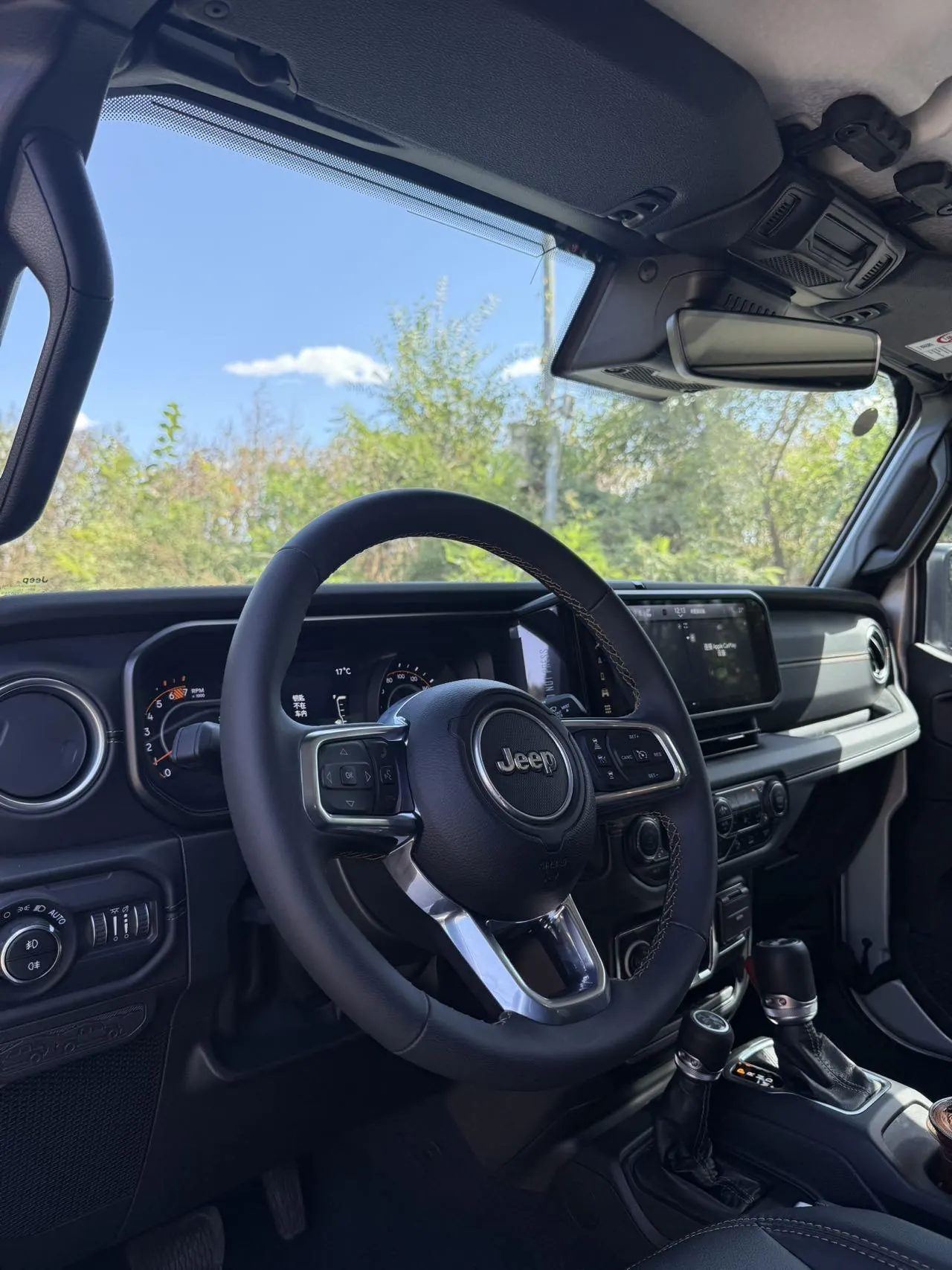 Jeep herdsman (imported) 2024 herdsman 2.0T Sahara four-door automatic gear 5