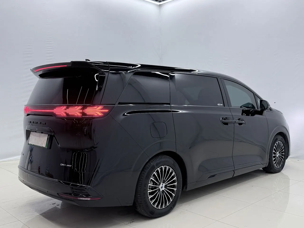 Denza 2024 Denza D9 DM-i 1.5T Stepless 980 Four-wheel Drive Honorable Automatic Gear 7