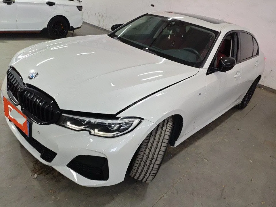Open image lightbox: BMW 3 Series 2022 325Li 2.0T M Sports Obsidian Night Suit Automatic Gear