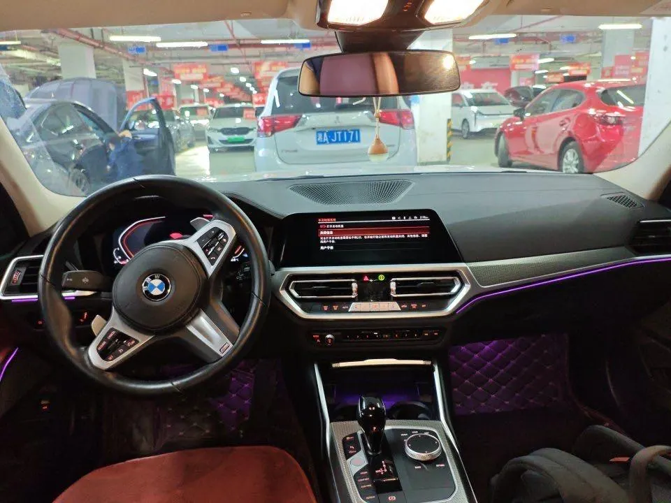 BMW 3 Series 2022 325Li 2.0T M Sports Obsidian Night Suit Automatic Gear 5
