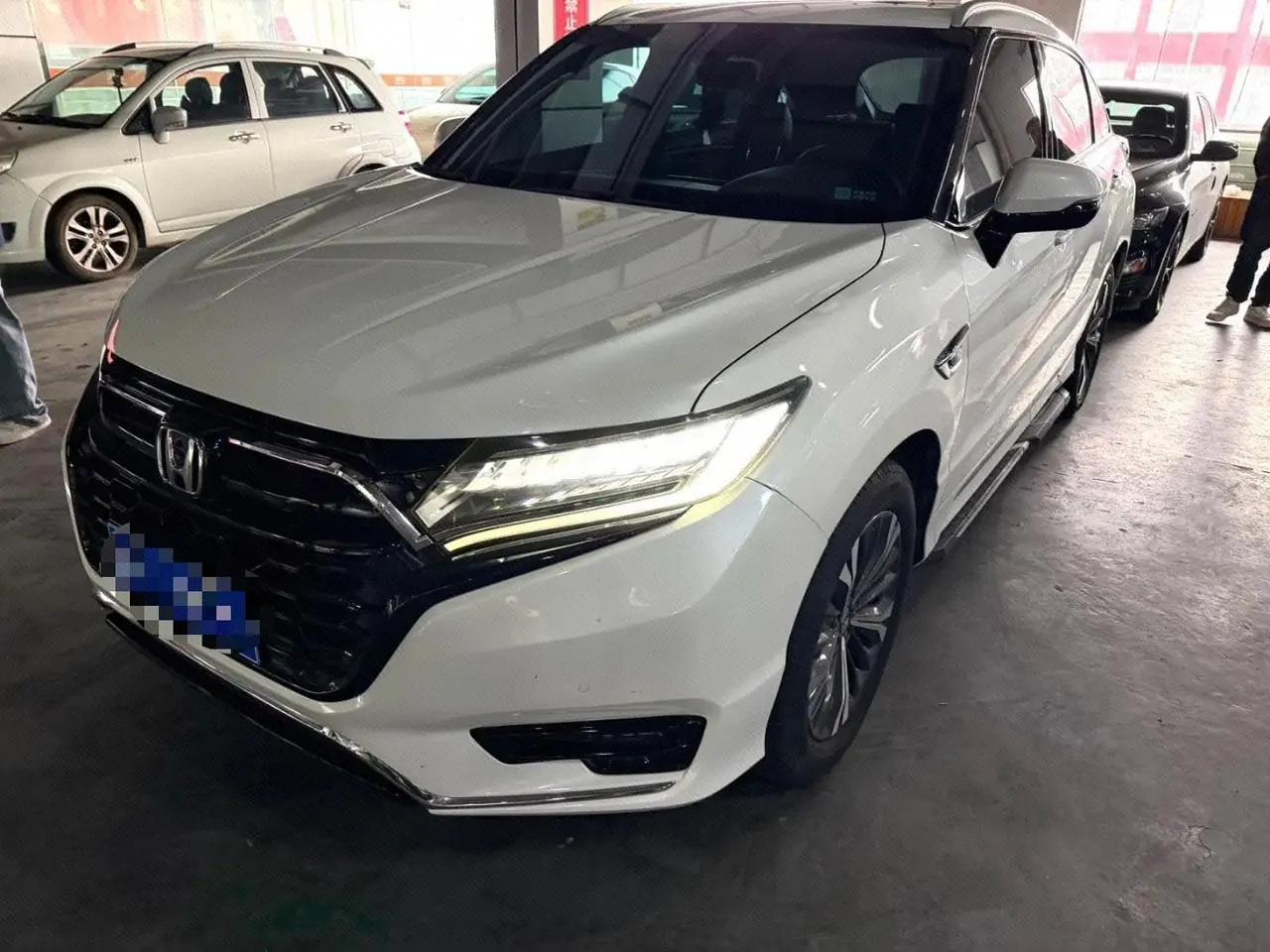 Honda 2020 UR-V 2.0T 370TURBO 4-wheel drive exclusive automatic gear - View 1