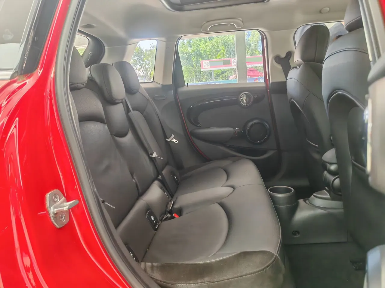 MINI Mini 5-Door (Imported) 2021 Mini Cooper 1.5T Artist Automatic Gear 6