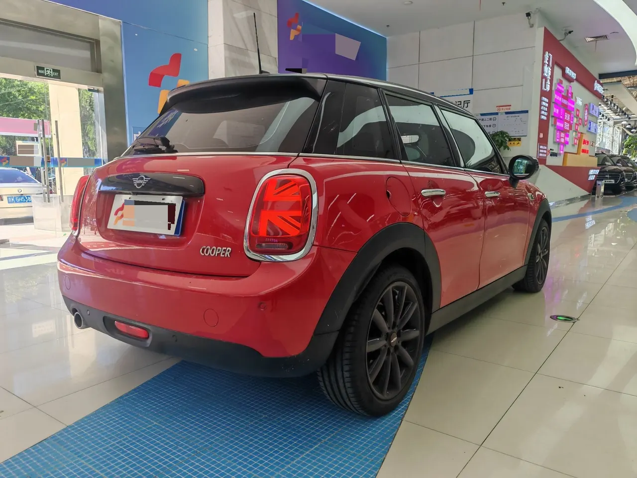 MINI Mini 5-Door (Imported) 2021 Mini Cooper 1.5T Artist Automatic Gear 9