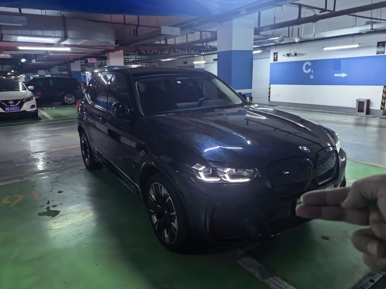 BMW 2024 iX3 Creat Collar Automatic 2