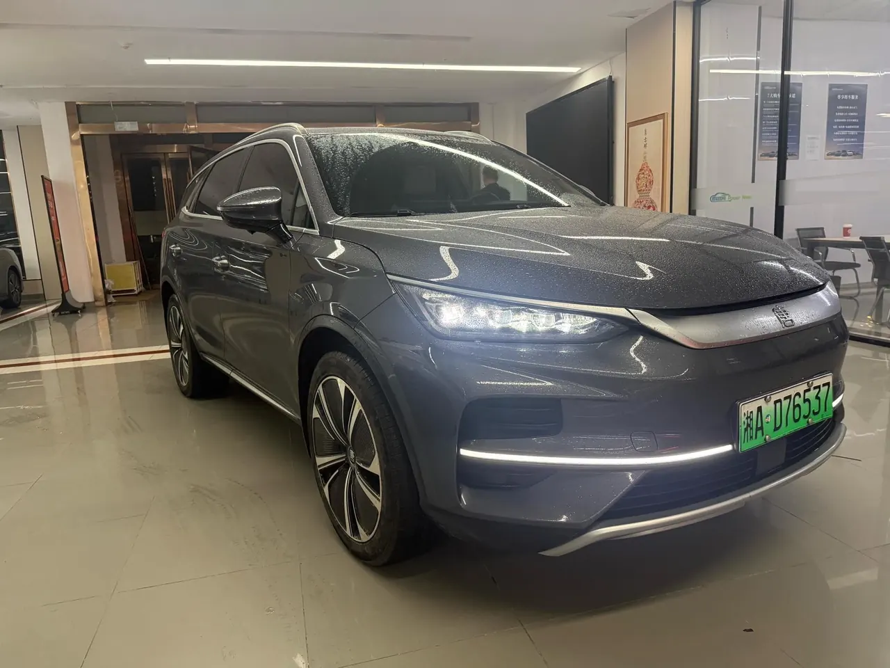 BYD Tang New Energy 2022 Tang EV 635km Four-wheel Drive Flagship Automatic Gear 3