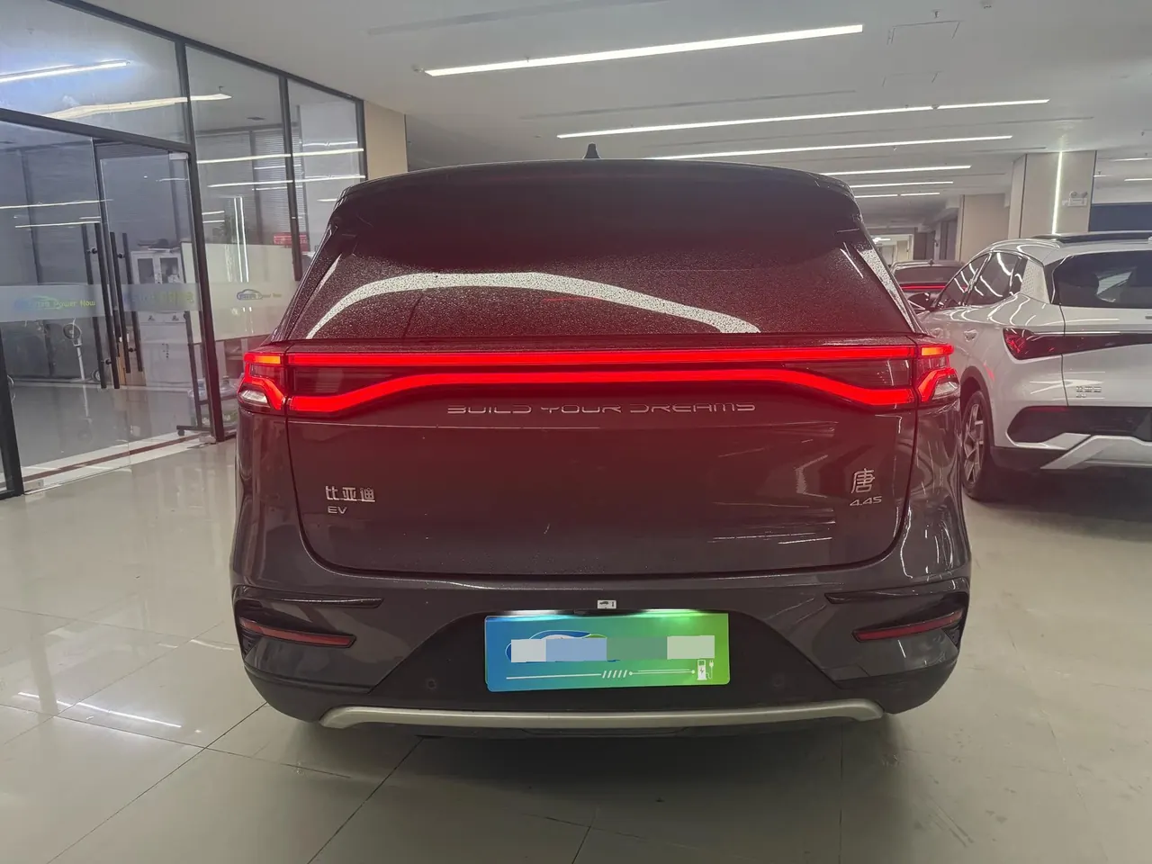 BYD Tang New Energy 2022 Tang EV 635km Four-wheel Drive Flagship Automatic Gear 9
