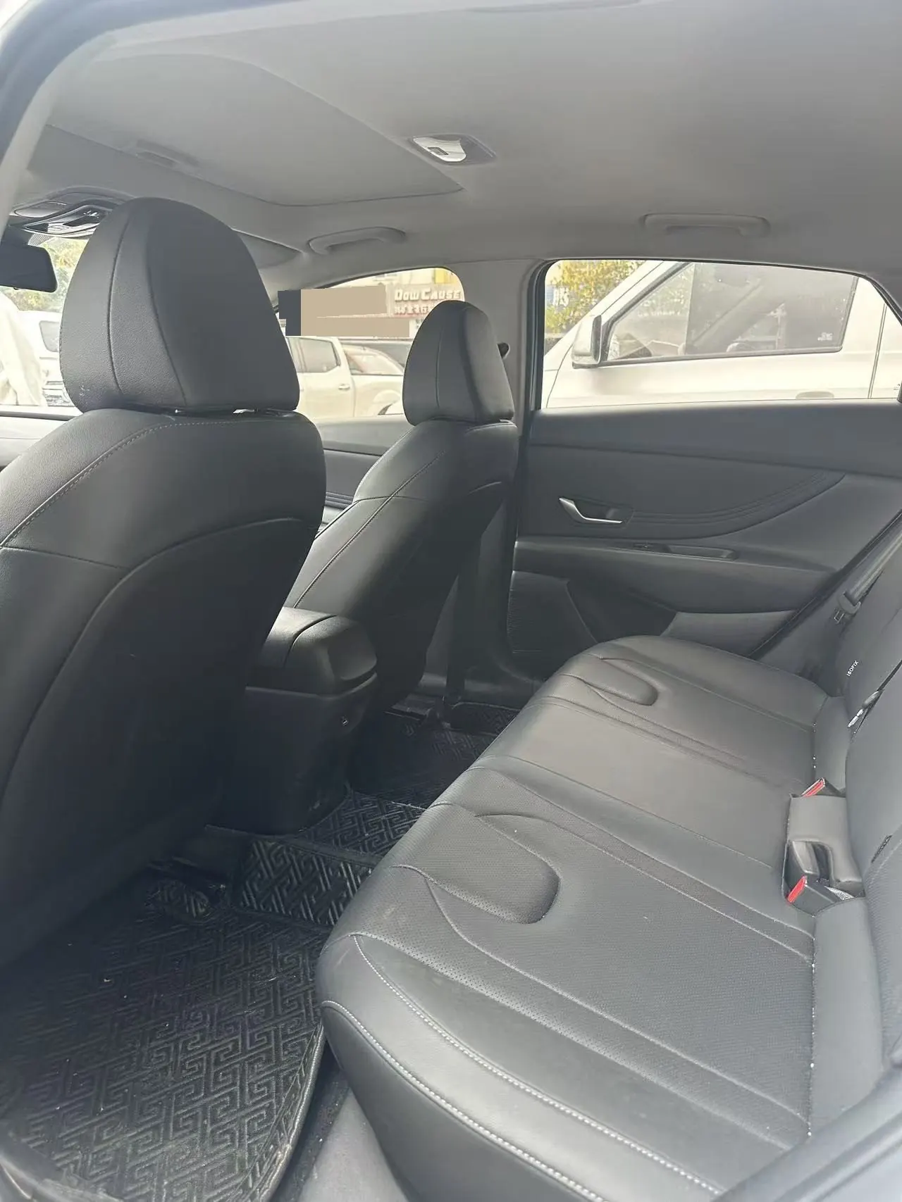 Hyundai 2021 Elantra -3-compartment 1.5 stepless LUX premium automatic gear 7