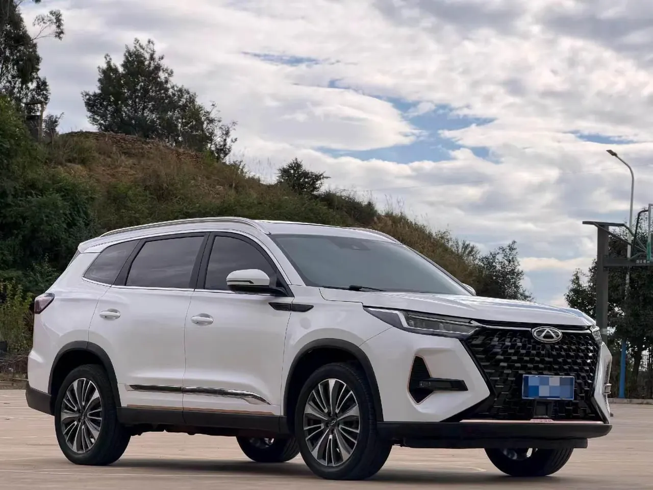 Chery 2024 Ruihu 8 PRO 2.0T 390T Champion Edition 4-wheel Drive Peak Edition 7-seat Automatic Gear 2