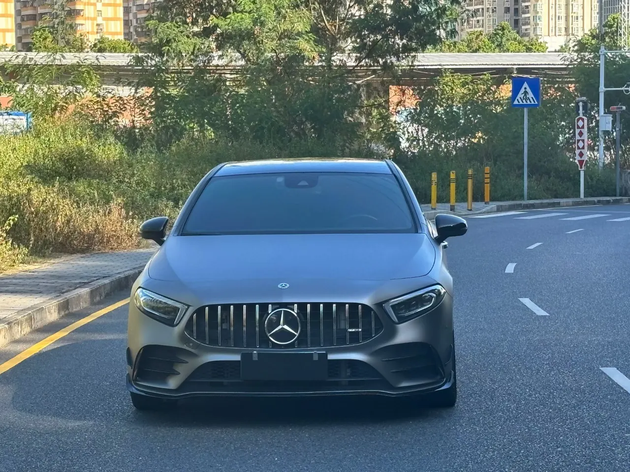 Mercedes Benz Class A AMG (Imported) 2022 A 35 AMG 4MATIC 2.0T Automatic Gear 2