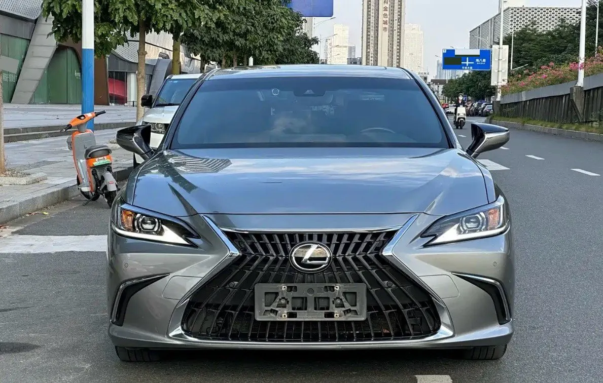 Lexus ES (Imported) 2021 ES200 2.0 Stepless Premium Edition Automatic Gear 4