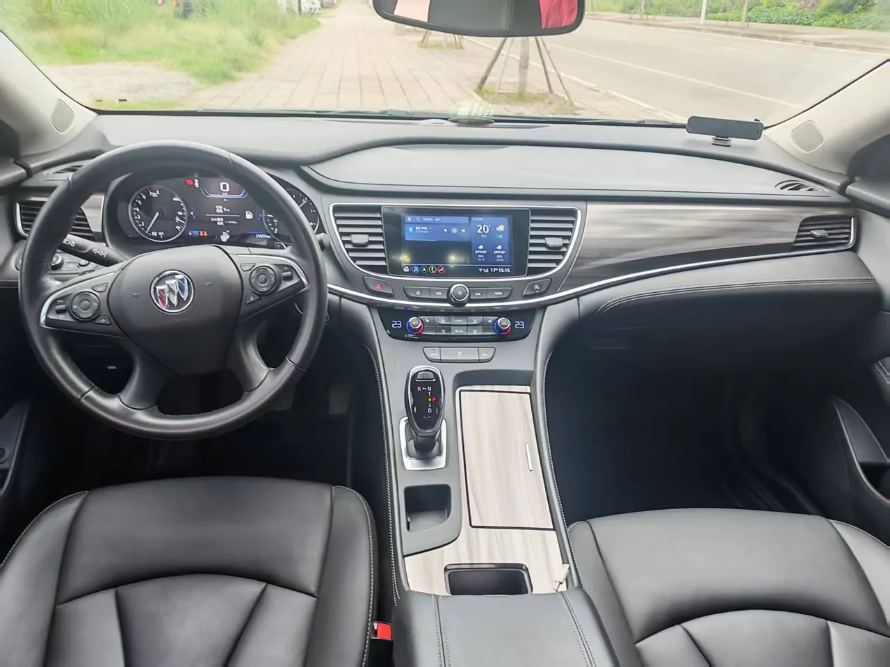 Buick 2020 LaCrosse 2.0T 652T Luxury Automatic 3