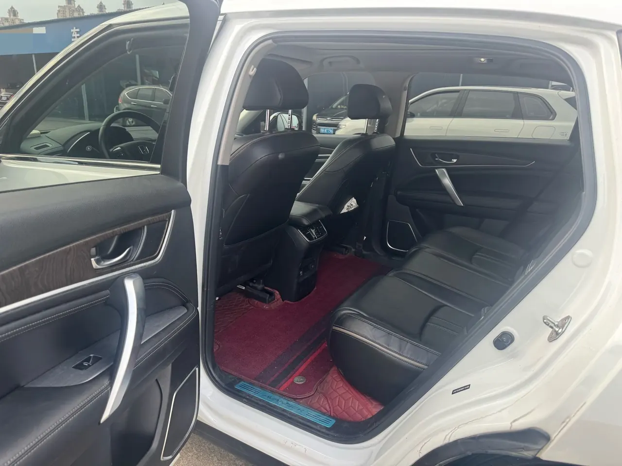 Honda 2020 Crown Road 2.0T 370TURBO Two-Drive Deluxe Automatic Gear 7