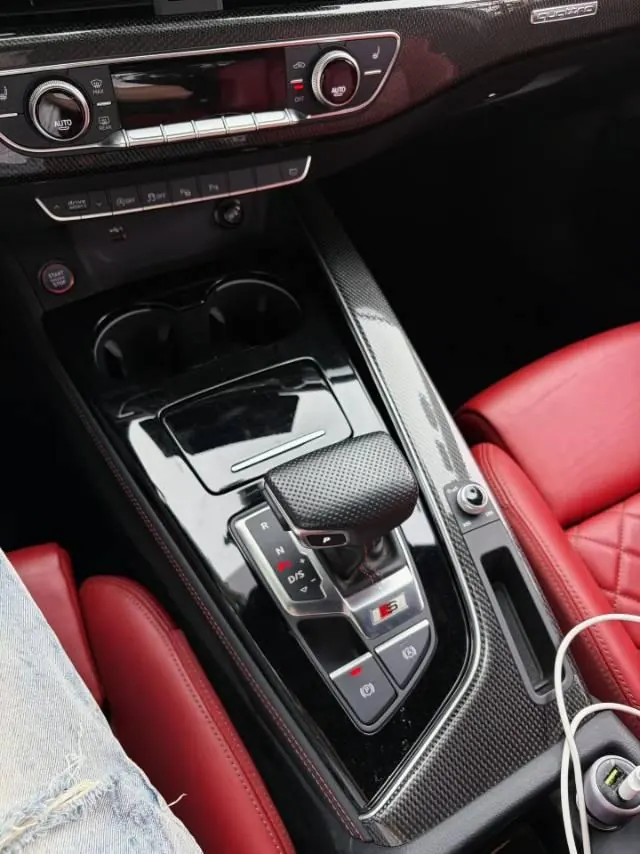 Audi S4 (Imported) 2020 S4 Limousine 3.0TFSI Automatic Gear 4