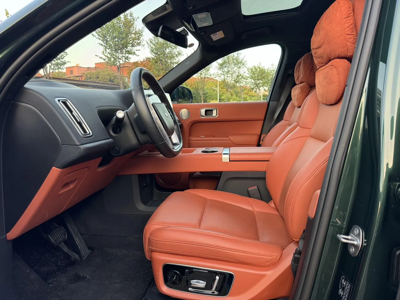 Li 2022 L9 1.5T Max Edition Automatic Gear 4
