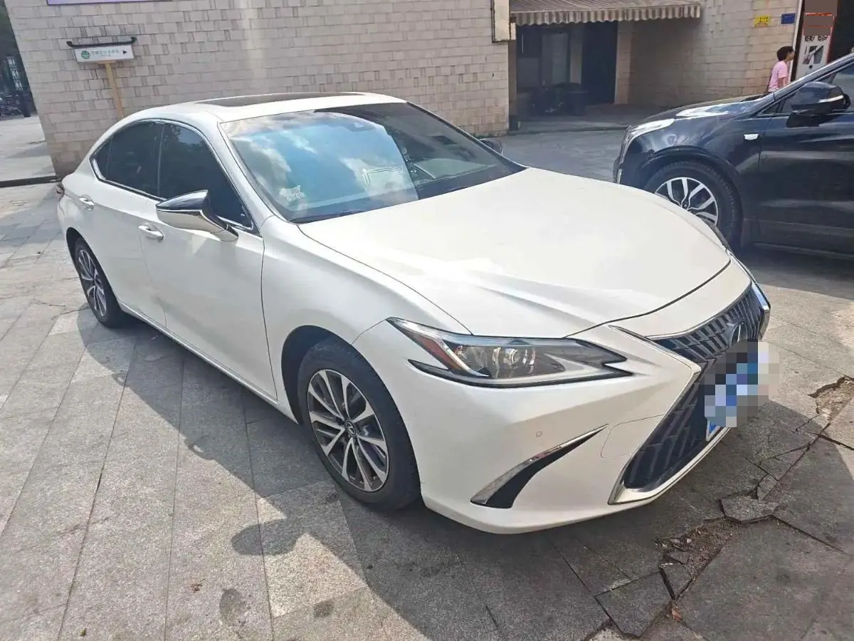 Lexus ES (Imported) 2021 ES200 2.0 Stepless Premium Edition Automatic Gear 5