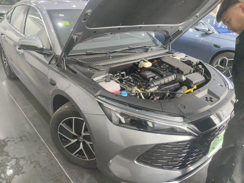 BYD 2025 Qin L DM-i 1.5 stepless smart driving version 120KM Exceed automatic gear 2