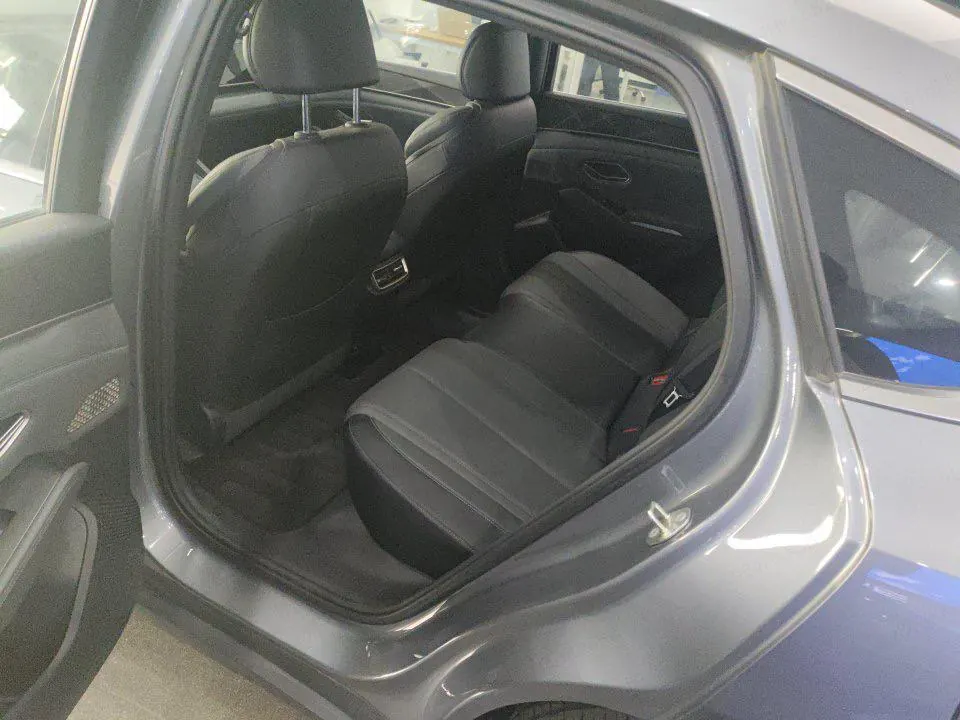 BYD 2025 Qin L DM-i 1.5 stepless smart driving version 120KM Exceed automatic gear 6