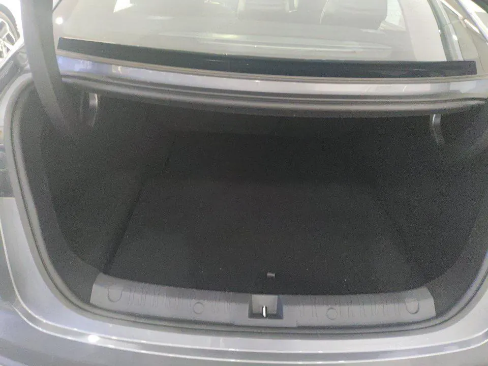 BYD 2025 Qin L DM-i 1.5 stepless smart driving version 120KM Exceed automatic gear 8
