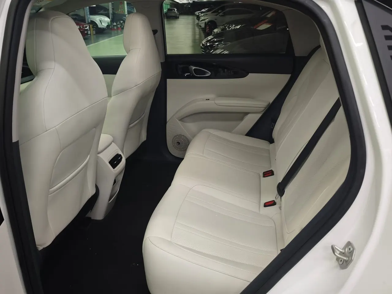 Geely 2025 Star Wish UP 410km Discovery Edition Automatic Gear 8