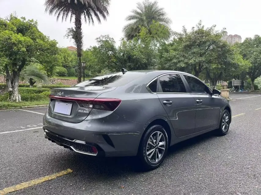 Kia 2024 K3 1.5 Stepless Comfort Premium Edition Automatic Gear 3