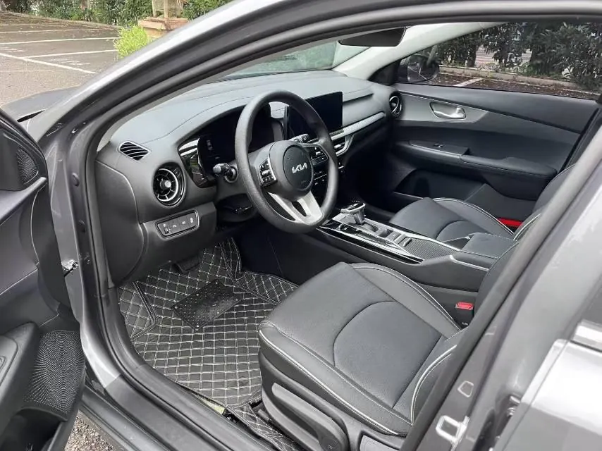 Kia 2024 K3 1.5 Stepless Comfort Premium Edition Automatic Gear 6