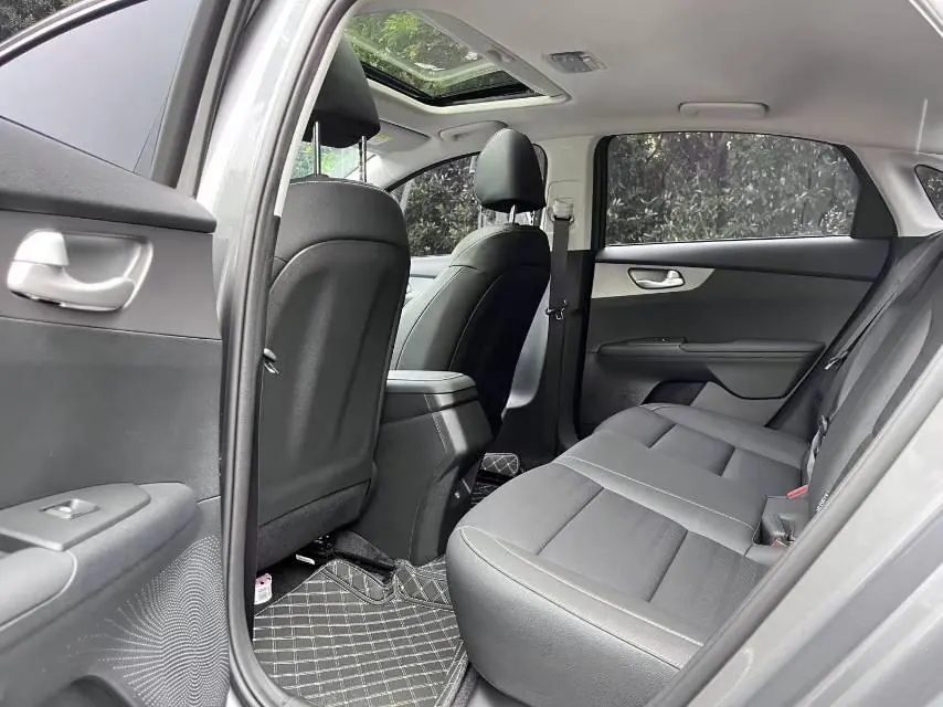 Kia 2024 K3 1.5 Stepless Comfort Premium Edition Automatic Gear 7