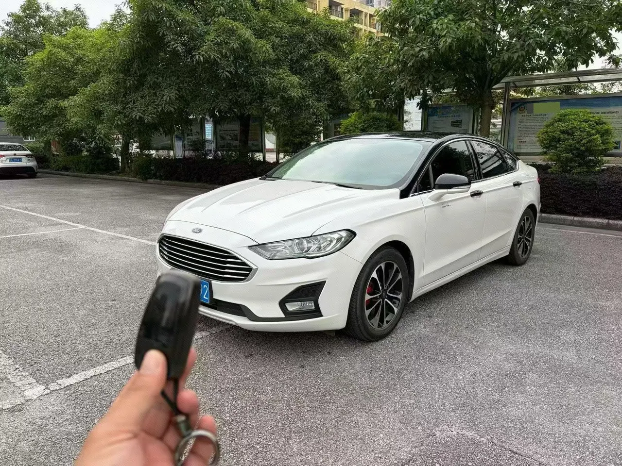 Open image lightbox: Ford 2020 Mondeo 1.5T EcoBoost 180 Fashion Automatic