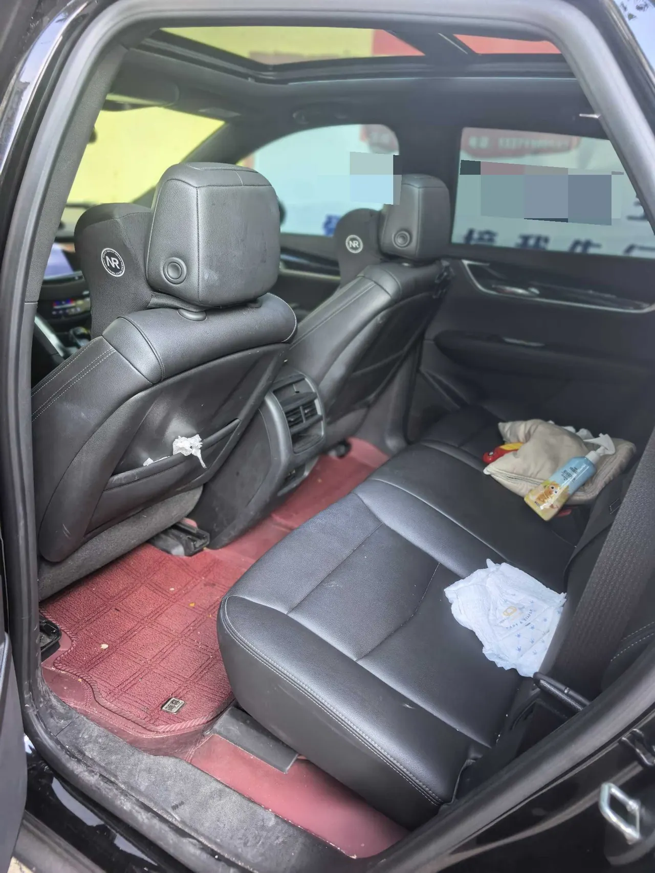 Cadillac 2024 XT5 48V 2.0T Two-Drive Fashion Automatic Gear 5